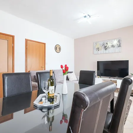 Villa Nada For 10 People With Pool & Integrated Whirlpool Galovac  Exterior photo