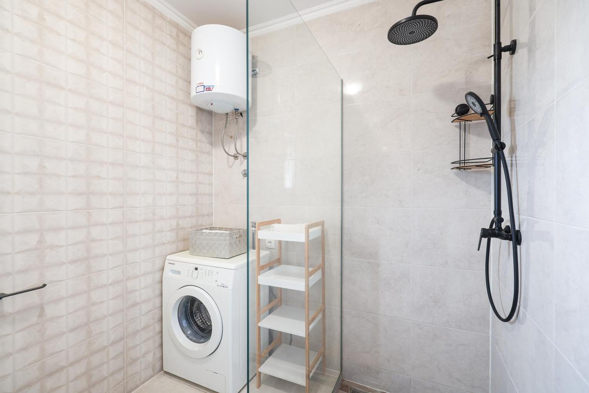 Nada For 10 People With Pool & Integrated Whirlpool Galovac (Zadar)